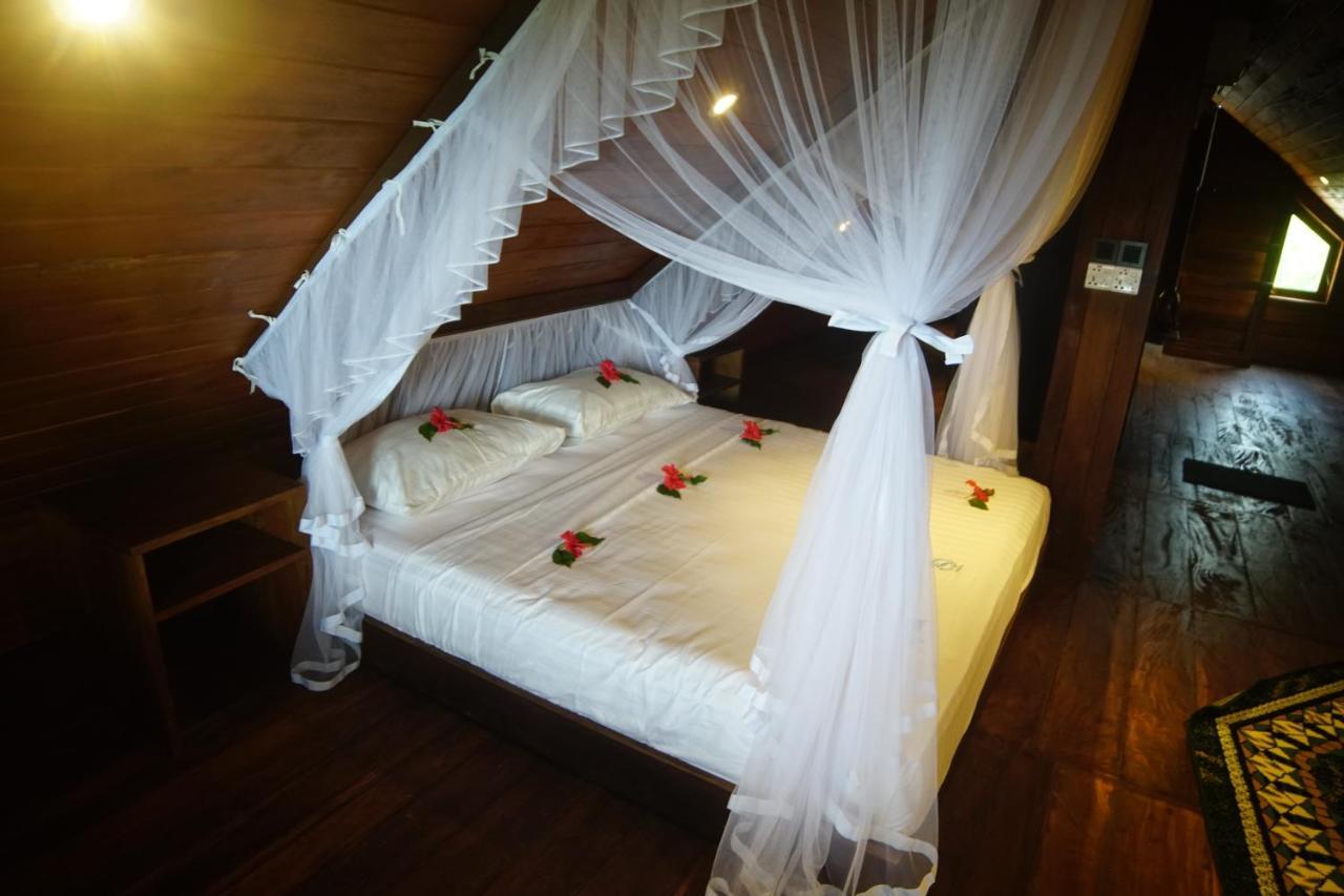 Turtle Bay Beach Resort Mirissa Bagian luar foto
