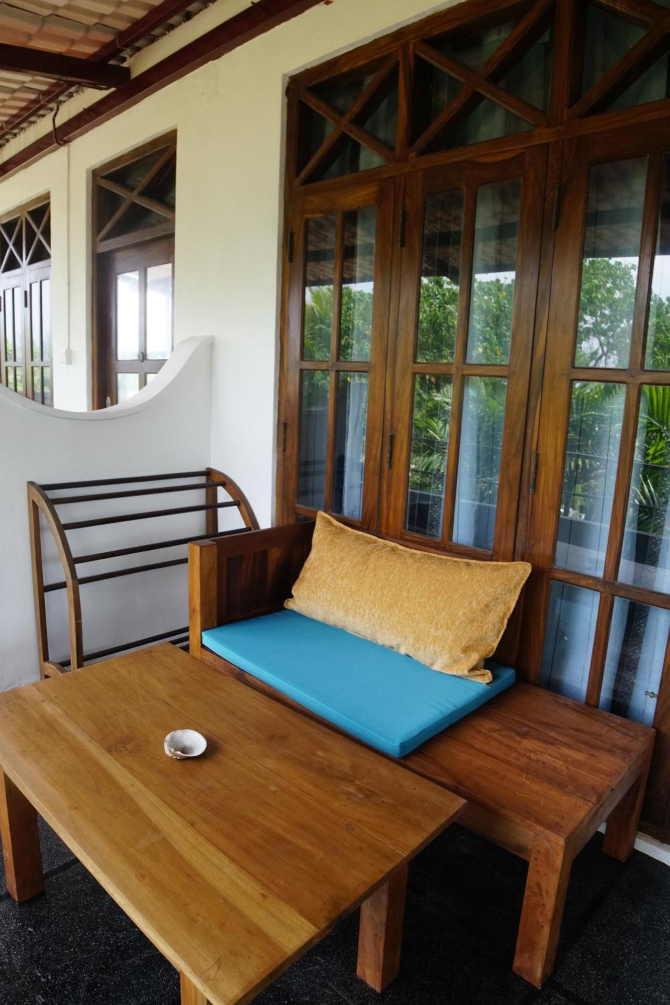 Turtle Bay Beach Resort Mirissa Bagian luar foto